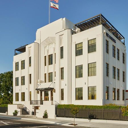 The Darling Hotel Visalia Exterior photo