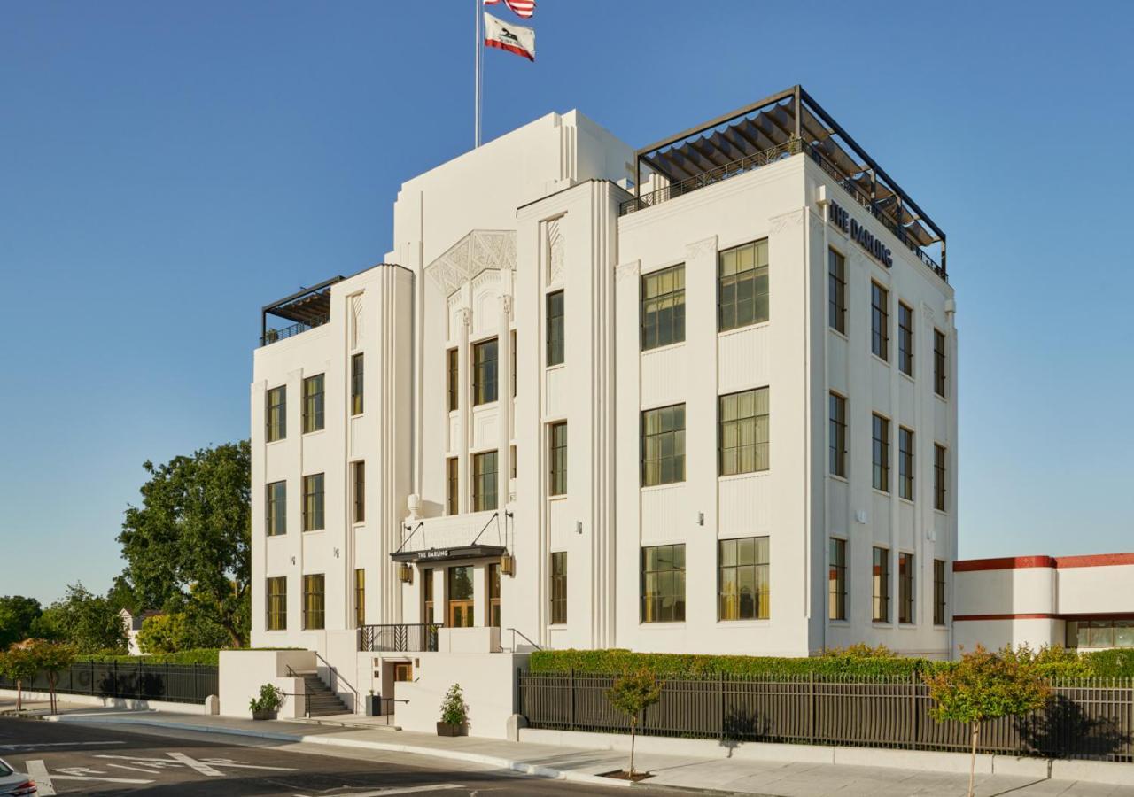 The Darling Hotel Visalia Exterior photo